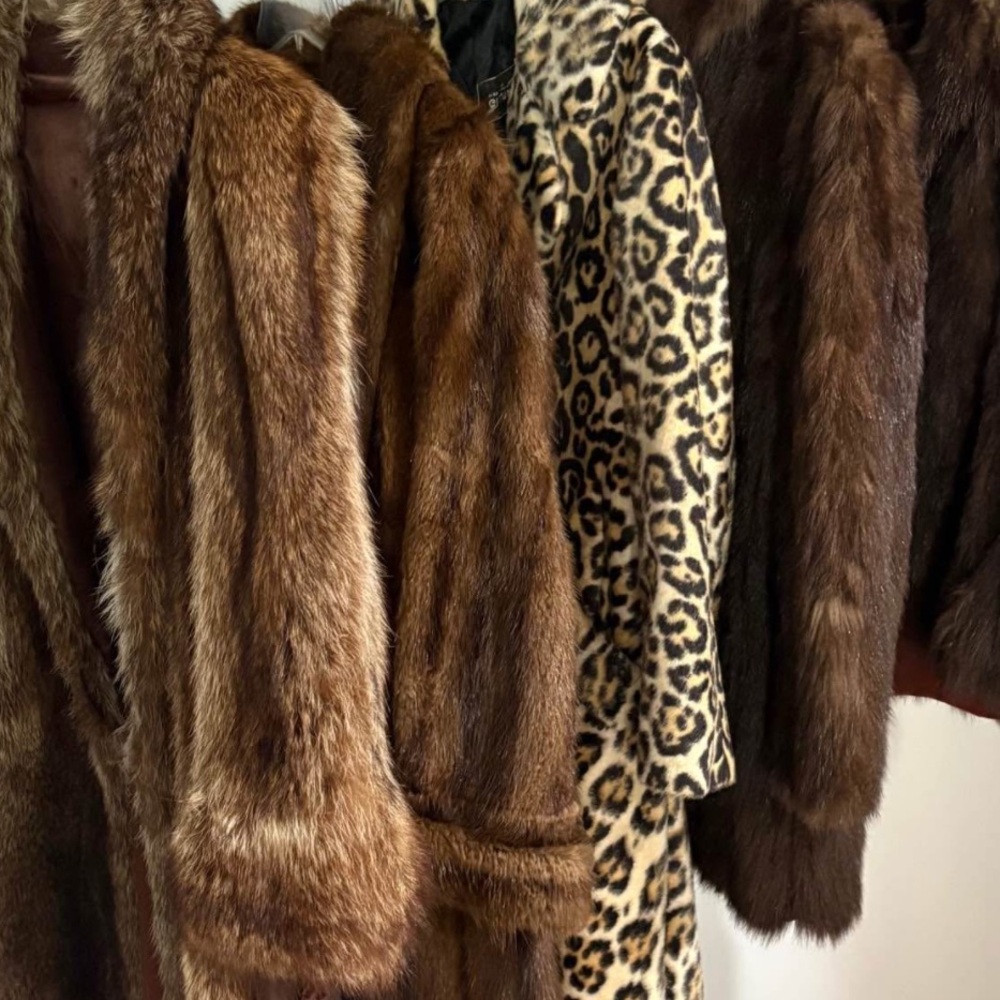 Elegant Faux Fur Leopard and Brown Ski Jacket
